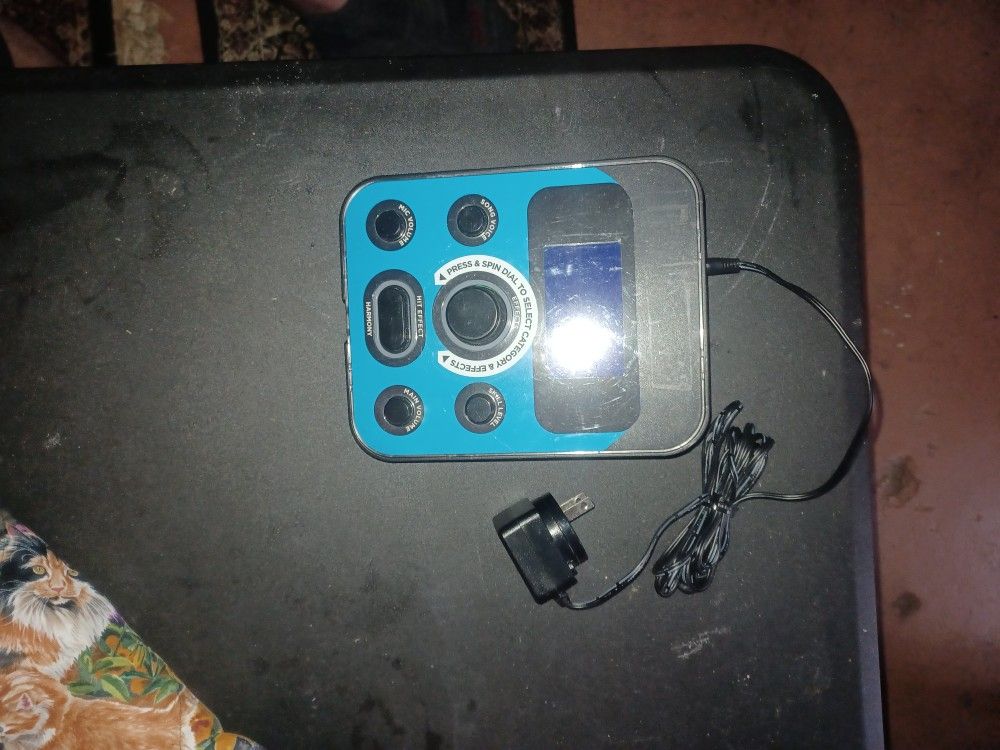 Singtrix Effects . Works For Live Singing Or Karaoke