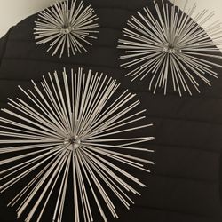 $20.00 - (3) Wall Arts, Modern/Metal/Spikes!  PICKUP THIS SATURDAY AT THE WOODLANDS IN MORROW COMMUNITY GARAGE SALE!!