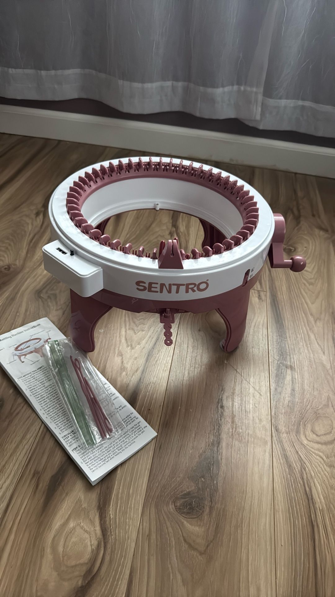 Sentro Knitting Machine