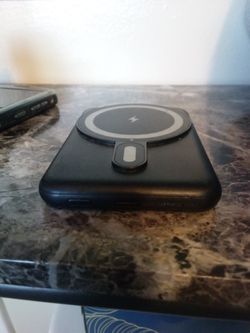 Magsafe Wireless Portable Battery Charger 