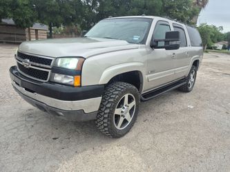 2004 Chevrolet Suburban