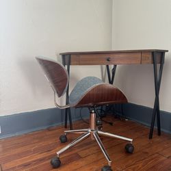 Mid-Century Desk Chair