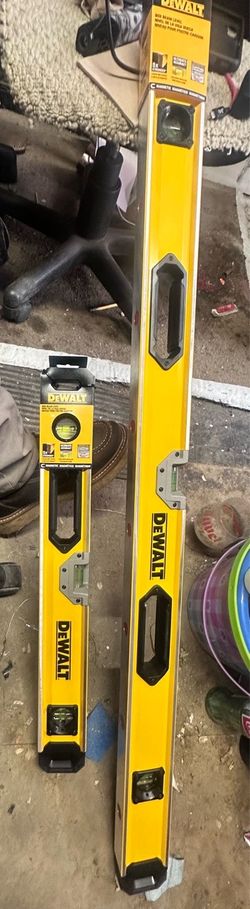 Dewalt magnetic 2ft and 4ft levels