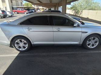 2015 ford Taurus