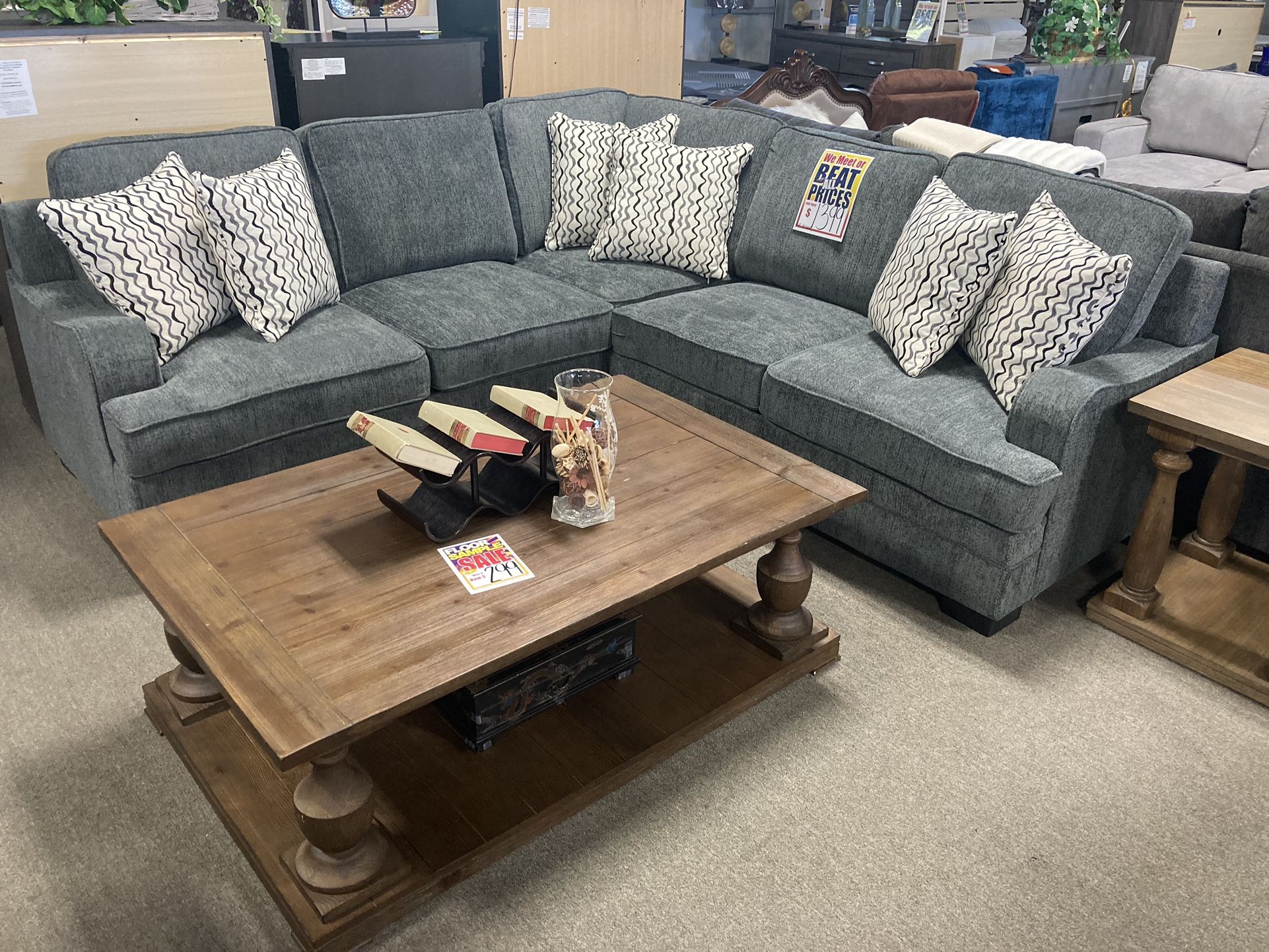 Wonderful Sectional! $1,199! Easy Financing! ✅✨🩶