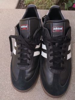 Adidas sambas
