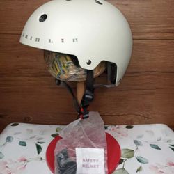 Airius bike helmet New old Stock skidlid Rare Youth 