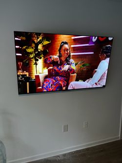 Tv mount