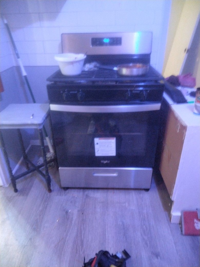 Purple Whirlpool Gas Stove