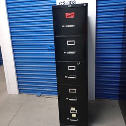Staples Metal File Cabinet Letter Size With Key $100