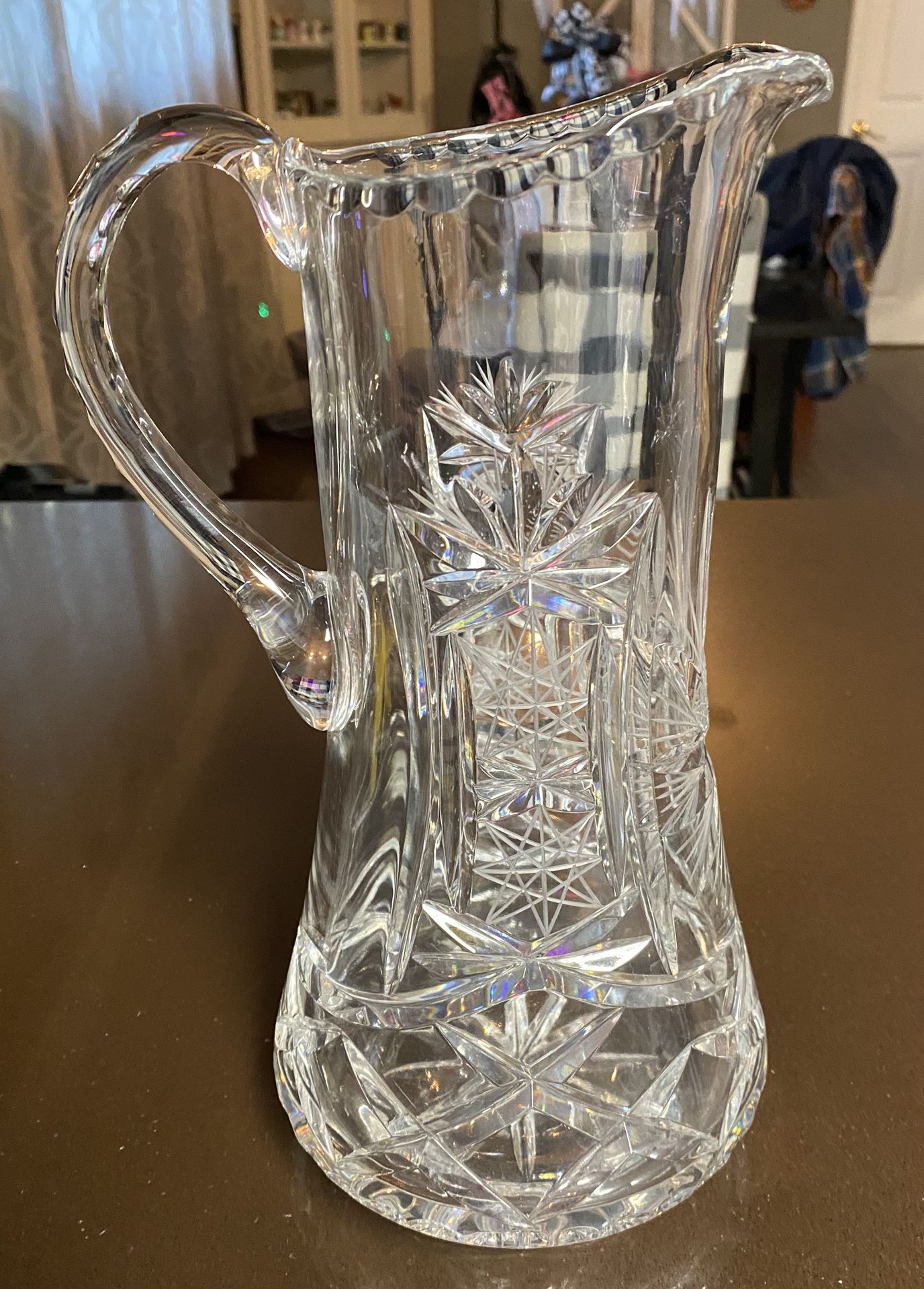 VINTAGE CRYSTAL GLASS PITCHER