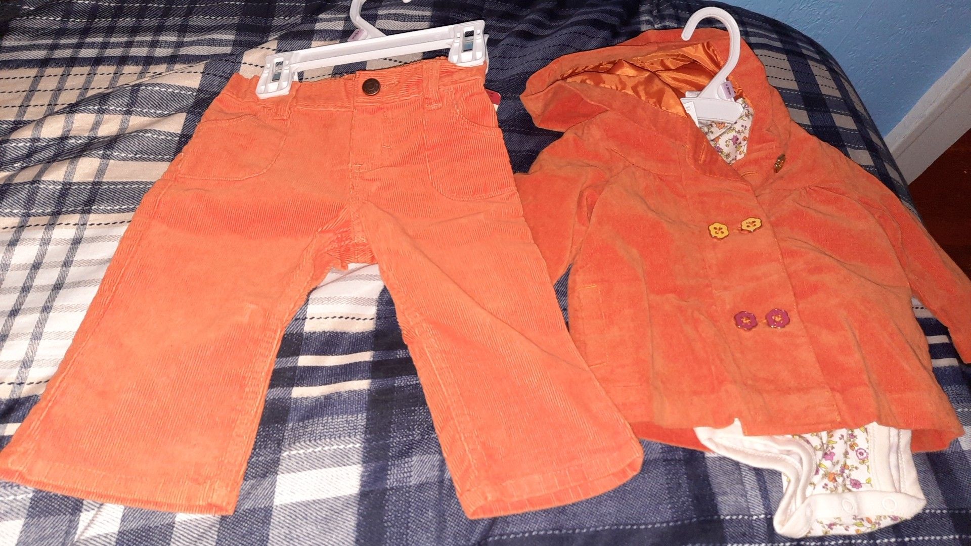 Girls infant size 9m