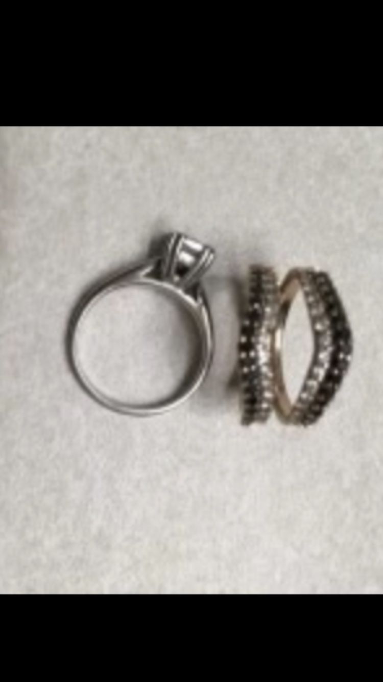 Two karat white and black diamond wedd set rose and white gold