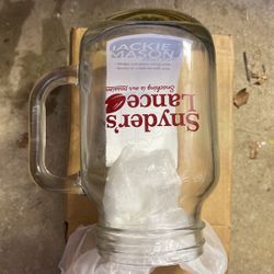 New 2 Vintage Synder’s Lance Mugs