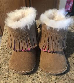 Uggs Infant 2/3