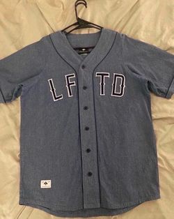 Men’s LRG Jersey shirt