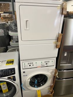 (commercial) Speed Queen LTGE5ASP115TW01 Stacked Washer/Gas Dryer