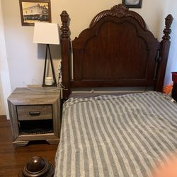 4 Poster Cherrywood Queen Bed frame