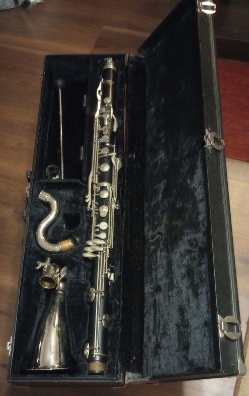 LeBlanc Vito Reso Tone Bass Clarinet 