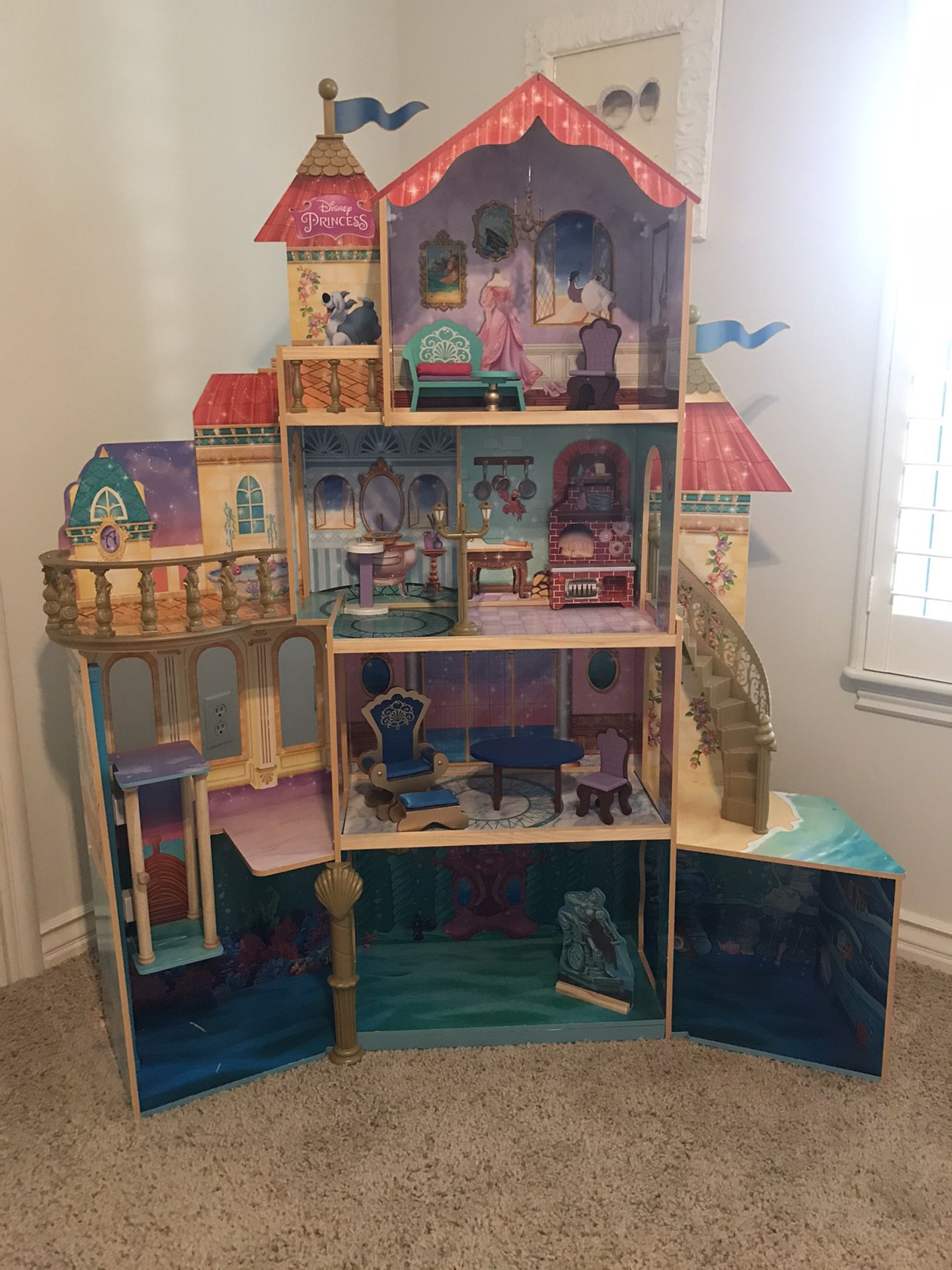 Doll house - Little Mermaid from Costco