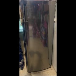 LG FREEZER