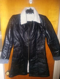 Woman's Lambskin Bomber Coat 3/4