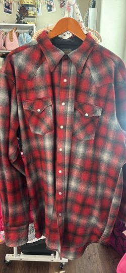 Pendleton men’s flannel