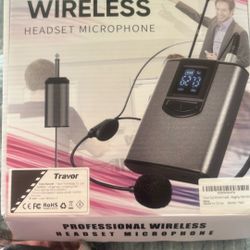 Trevor Professional Wireless Headset Microphone