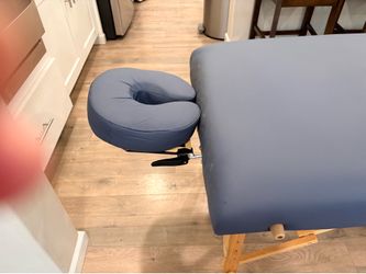 Portable Massage Table