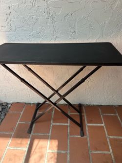 Dj table
