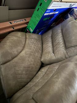 Pallet,empty boxes, love seat