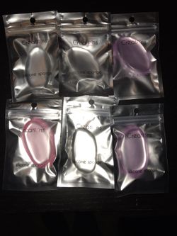 Silicone sponges