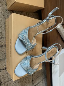 Badgely mischka Wedding Shoes- 8.5- Never Worn