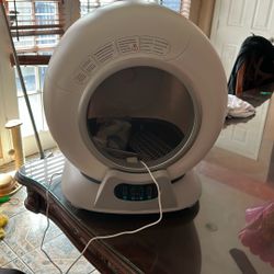 Purrtex Self Cleaning Litter Box
