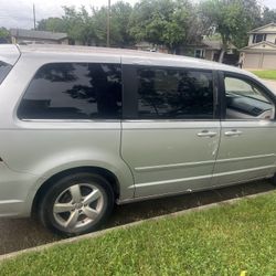 2010 Volkswagen Routan