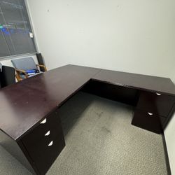 L Shaped Desk 
