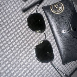 Rayaban sunglasses (women)