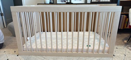 Babyletto crib with mattress and mattress cover!