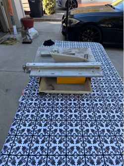 Tile saw