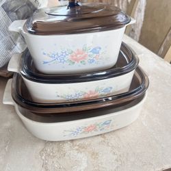 3 Vintage Corning Ware Baking Set With Lids