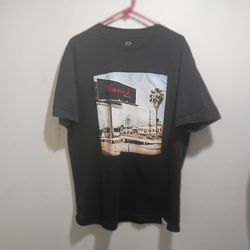 Diamond supply t shirt large