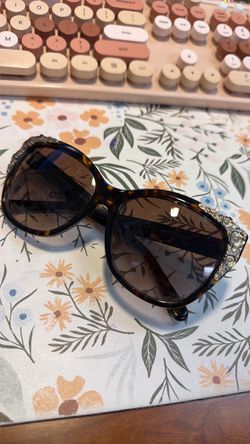 Woman’s Coach glasses