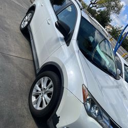 Toyota RAV4  2013 Limited AWD