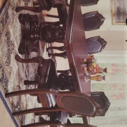 Table With 8 Chairs