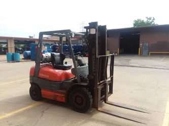 Forklift