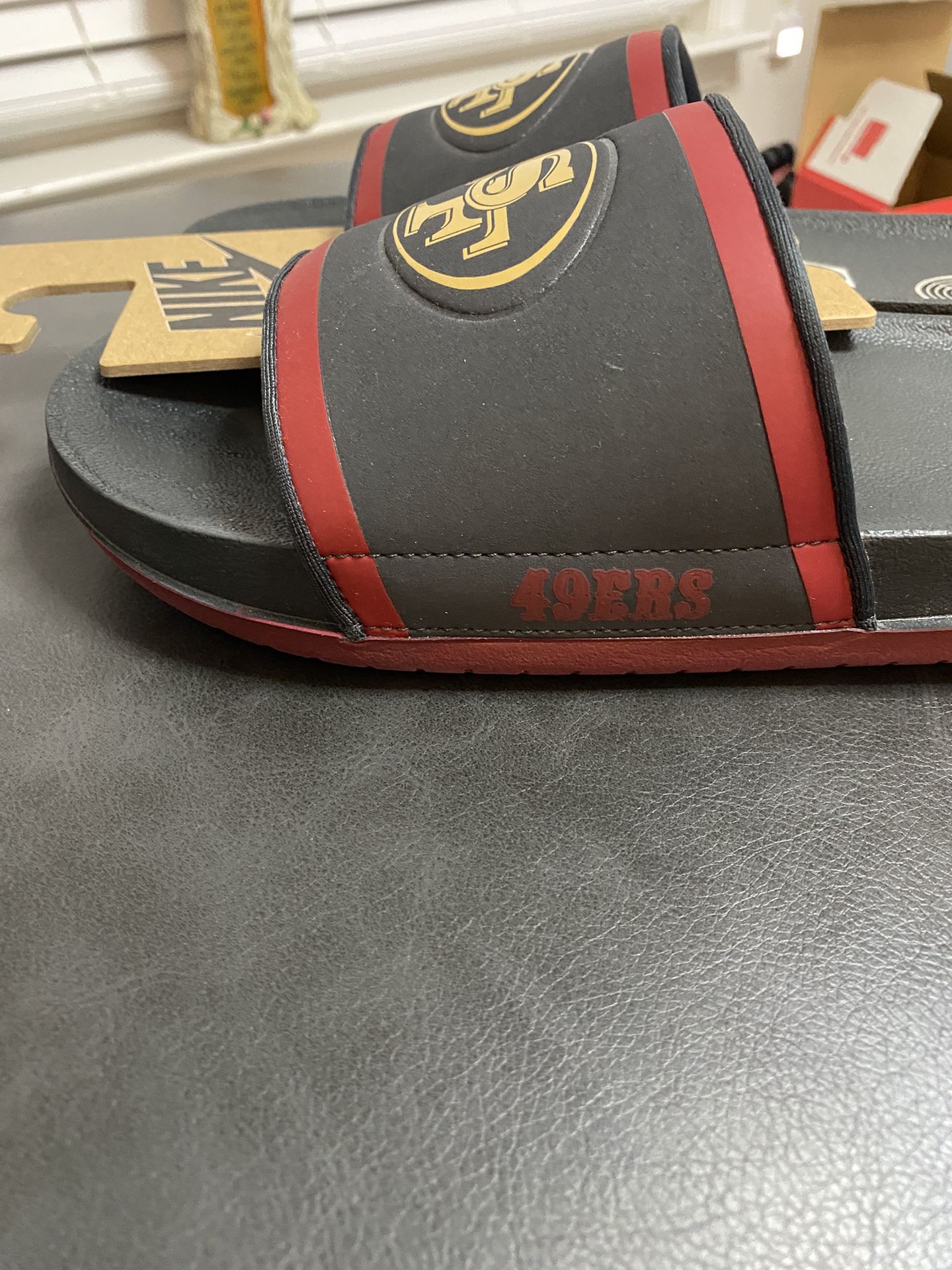49ers Nike Slides