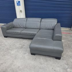 Sectional with chaise