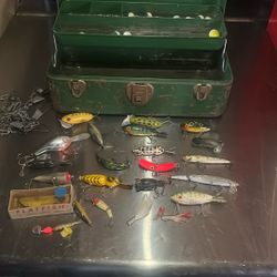 Tackle box With lures 