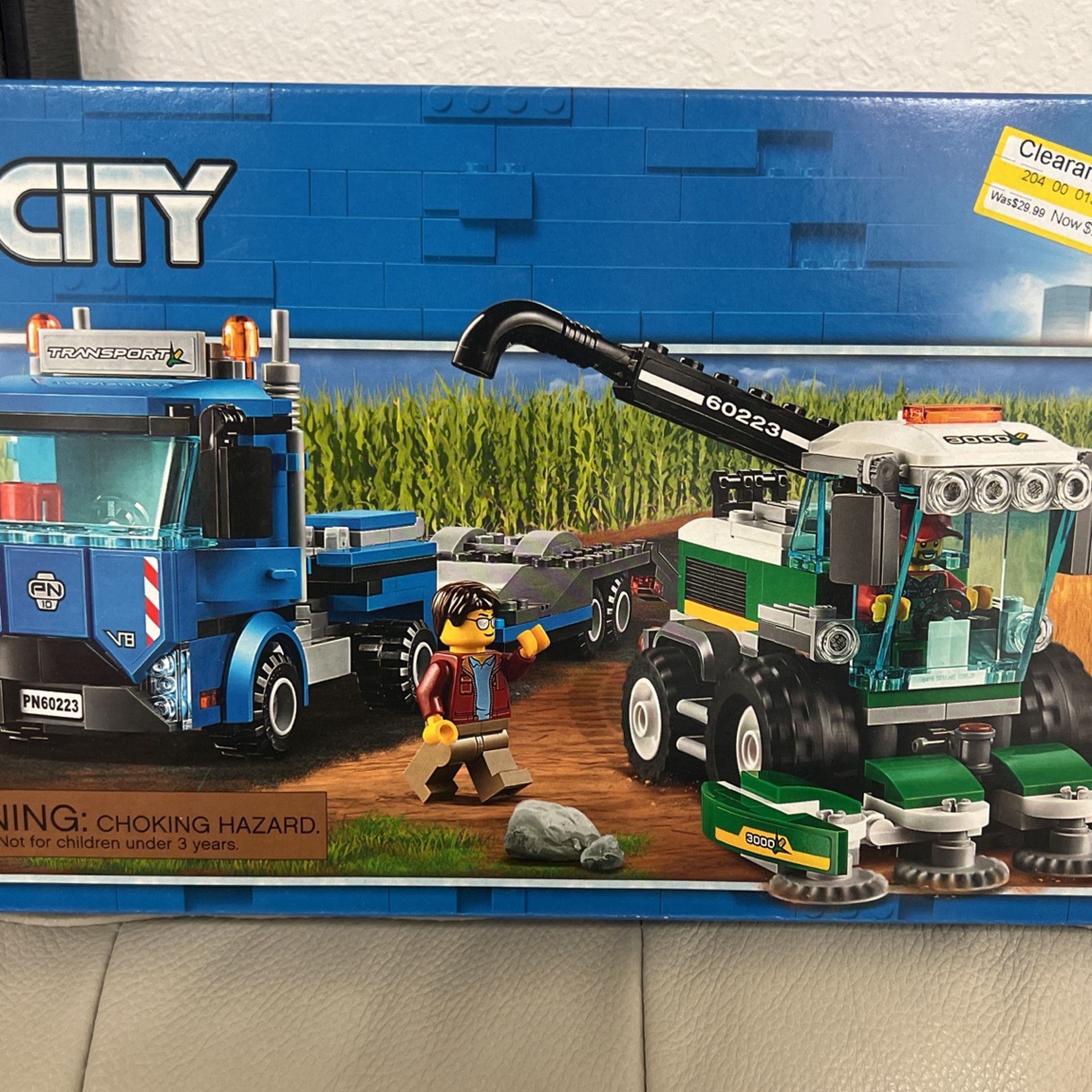 LEGO City Harvester Transport Set 60223 NIB