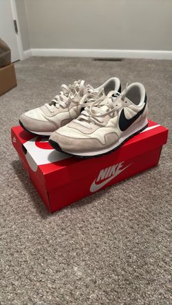 Men’s Nike Air Pegasus 83 Sz. 10.5